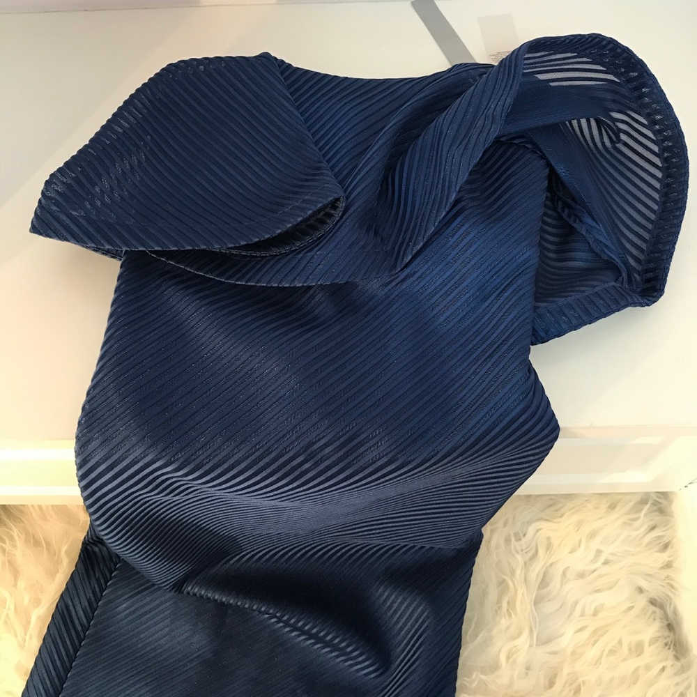 HALSTON HERITAGE Strapless Mesh Dress 2073 - Picture 9 of 10